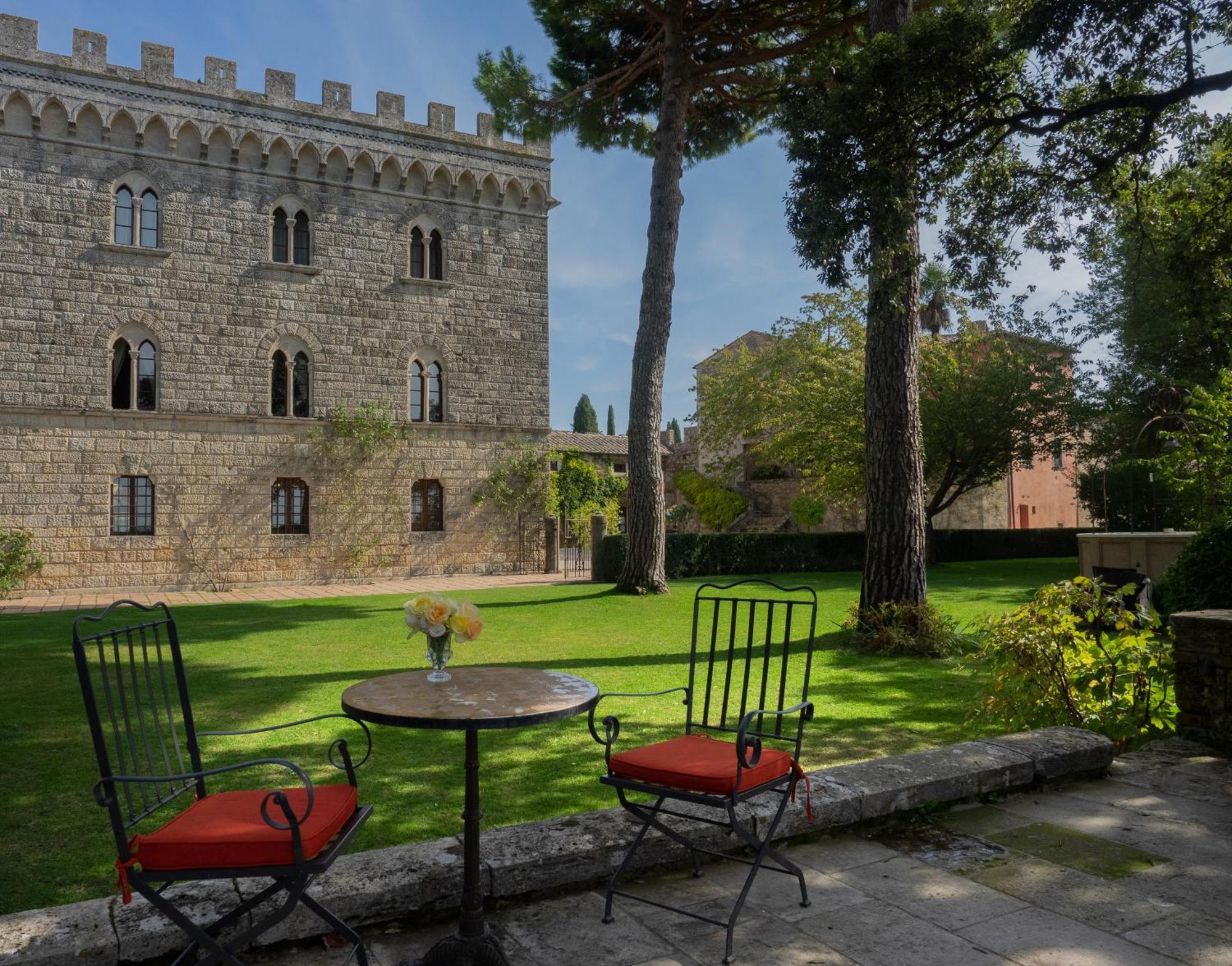 Borgo Pignano Tuscany Экстерьер фото
