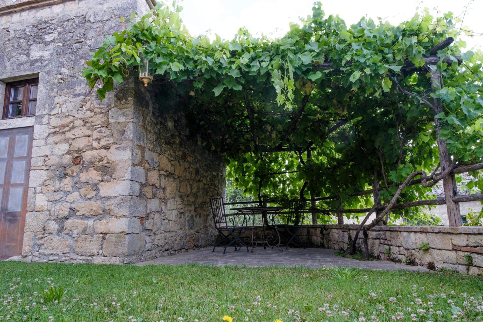 Borgo Pignano Tuscany Экстерьер фото